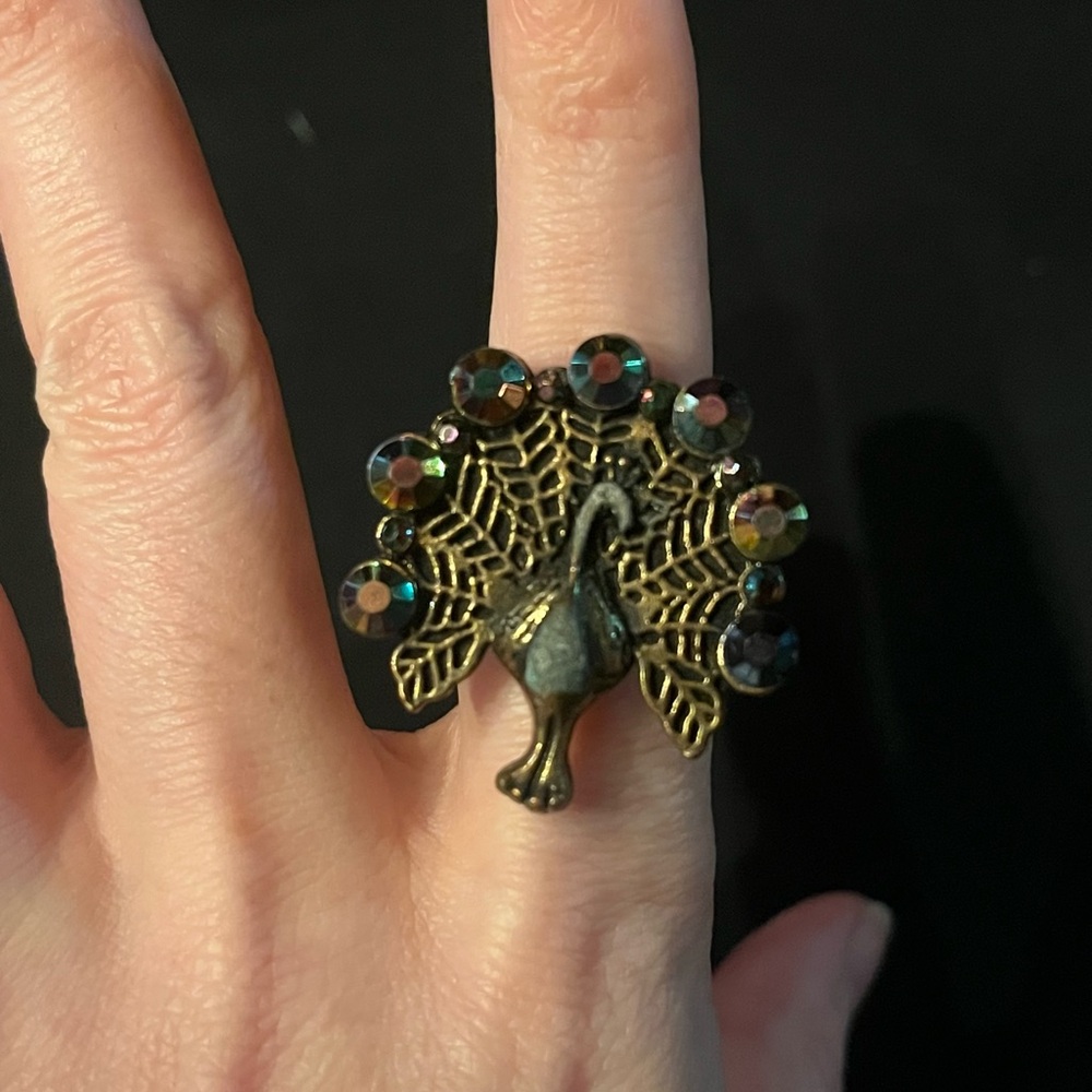 Vintage Peacock Ring with Gold and Black Accents